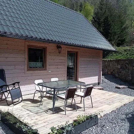 Tatil Evi Na Lesnym Wzgorzu *